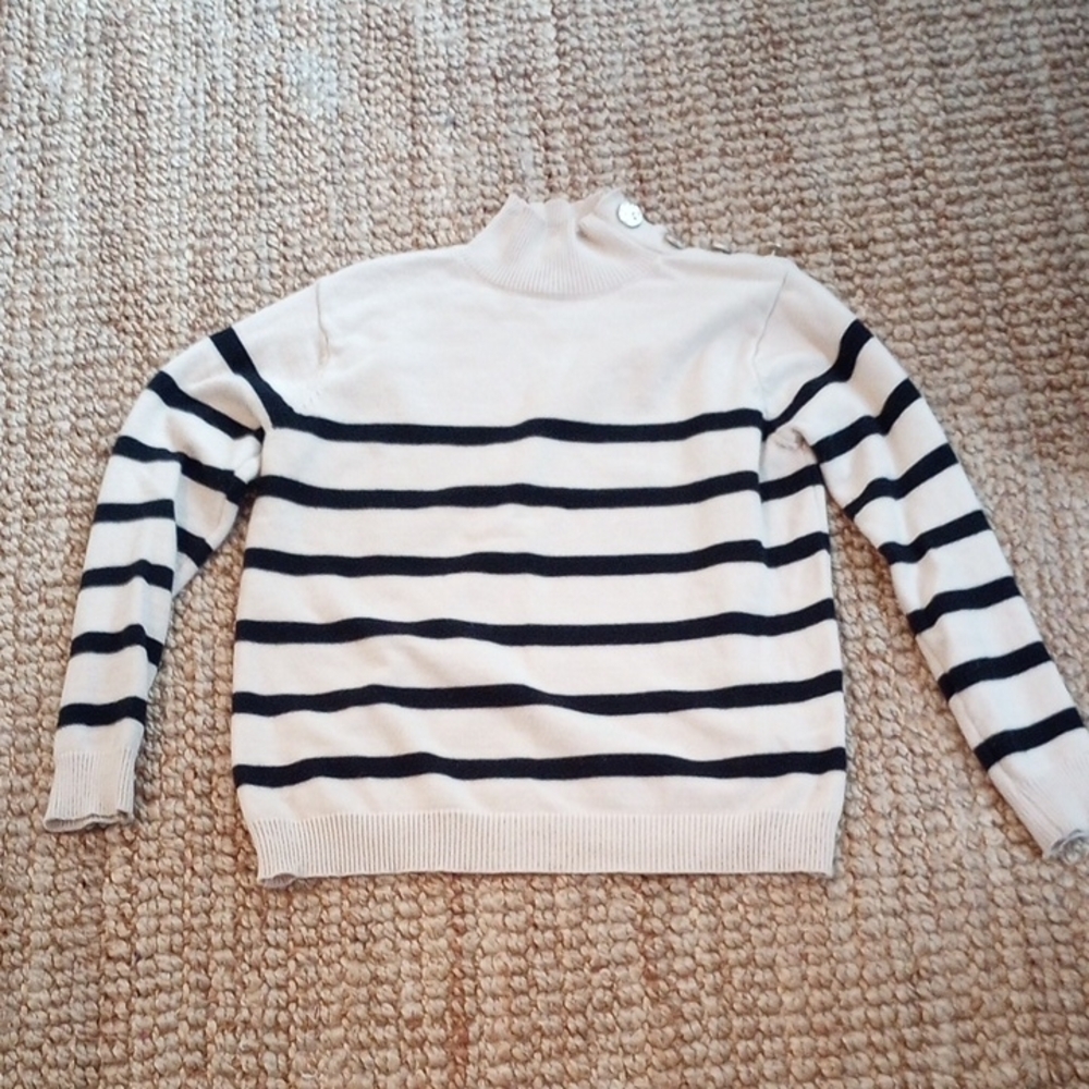 Striped Black and White Women's Sweater